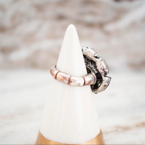 Pale Yellow and Grey Stone Ring - Picture 3 of 3